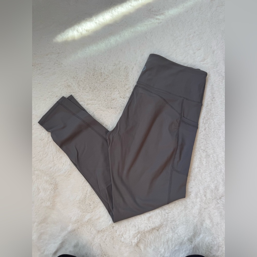 Itworks Confidence label grey leggings